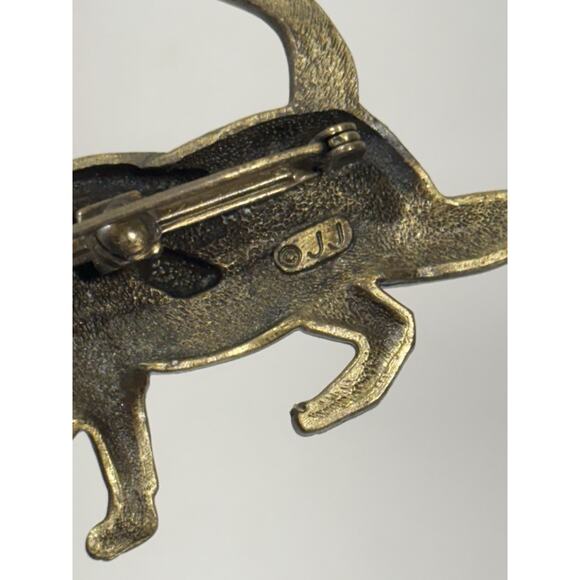 Vintage Signed JJ Jonette Christmas Cat Thief Brooch Pin Golden W/ Present - Picture 5 of 5